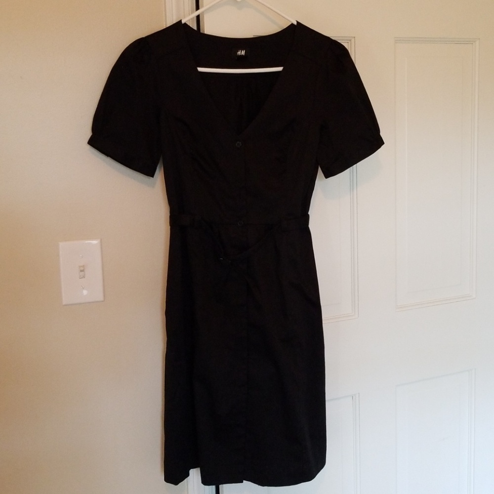 Very black cotton dress
